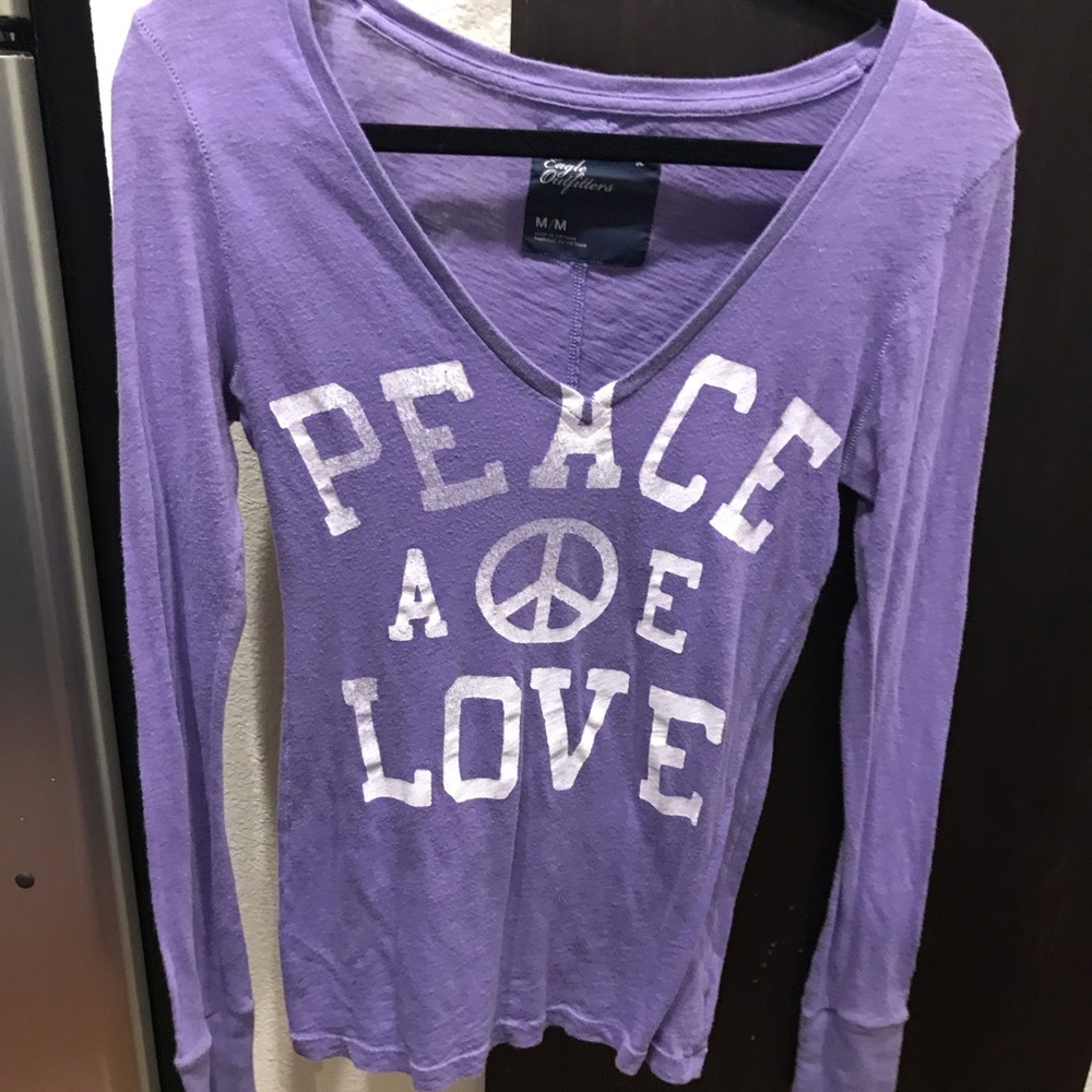 Long sleeve tee